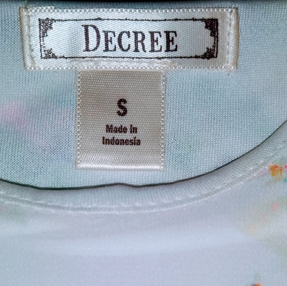 Cropped Blouse - Picture 4 of 5